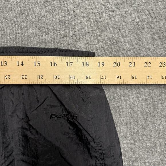 Vintage Reebok Track Pants Men's XL Black Loose Fit Ankle Zip Windbreaker Y2K - Picture 4 of 6